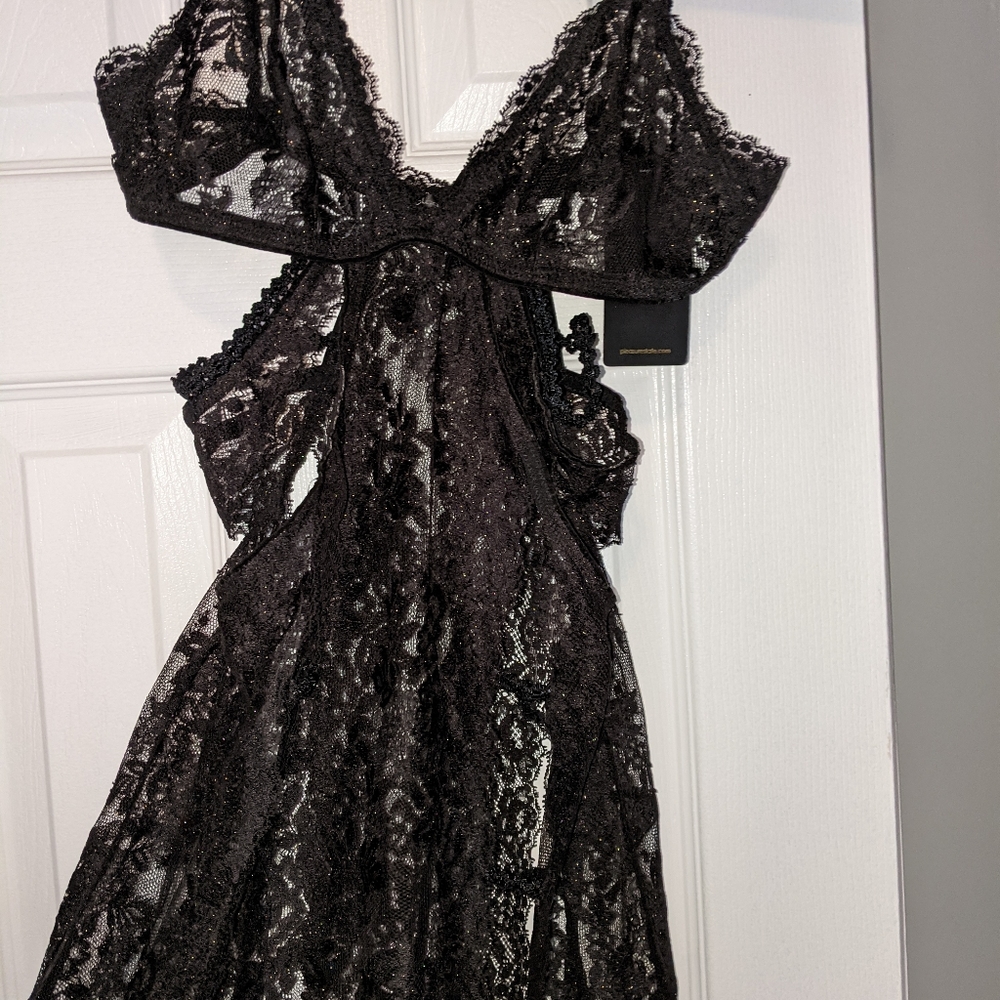 Pleasure State peek-a-boo black nightie S NWT